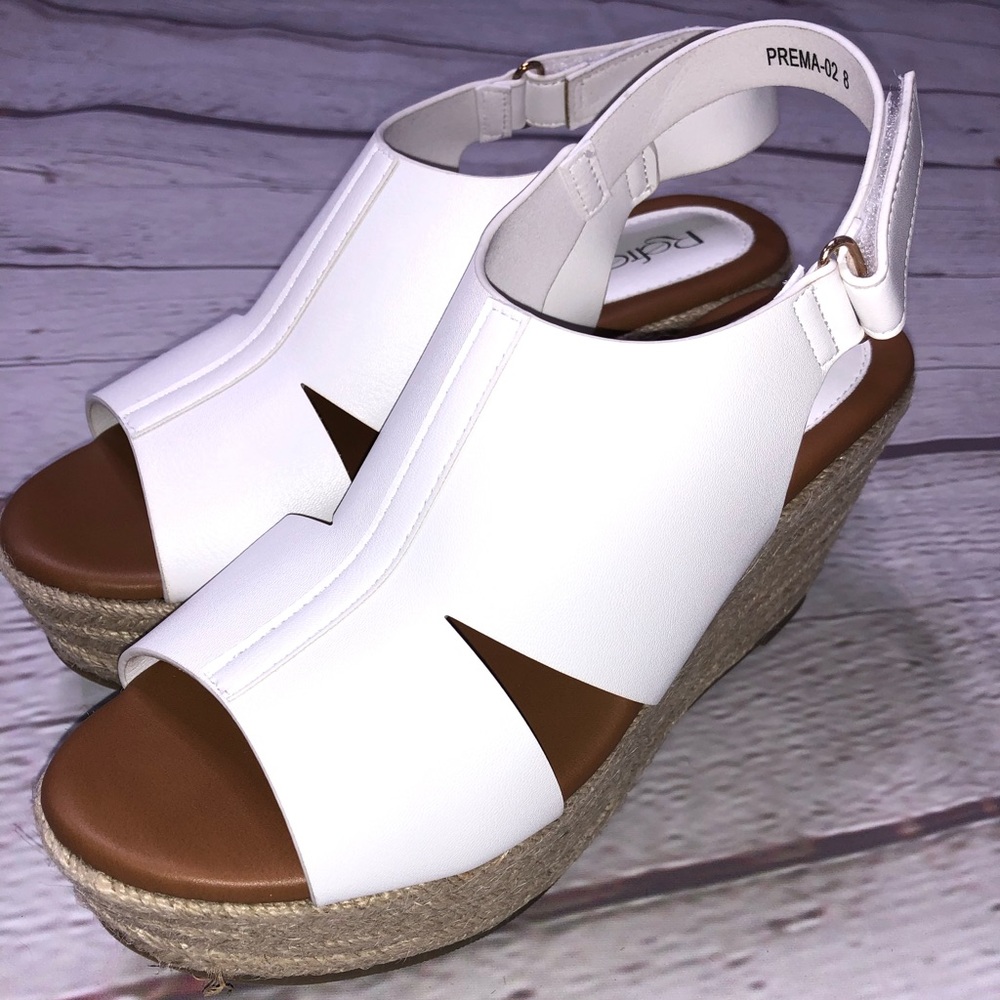 **BRAND NEW** White Wedges